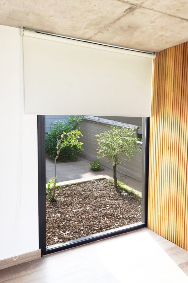 Cortinas Roller Blackout - Image 3